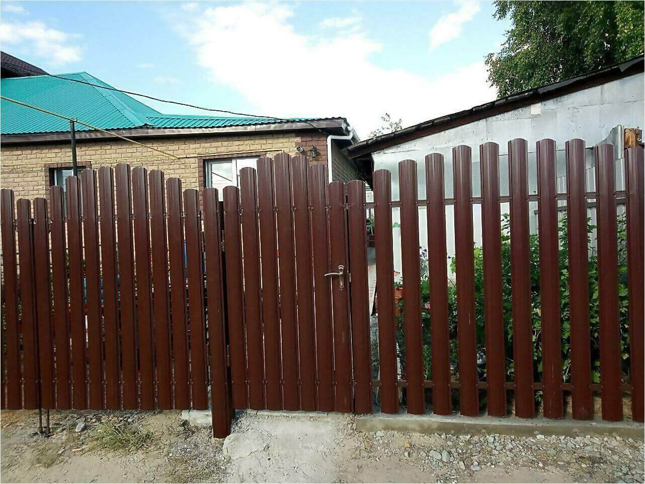 забор-ранчо из штакетника 70м фото2 в Казани