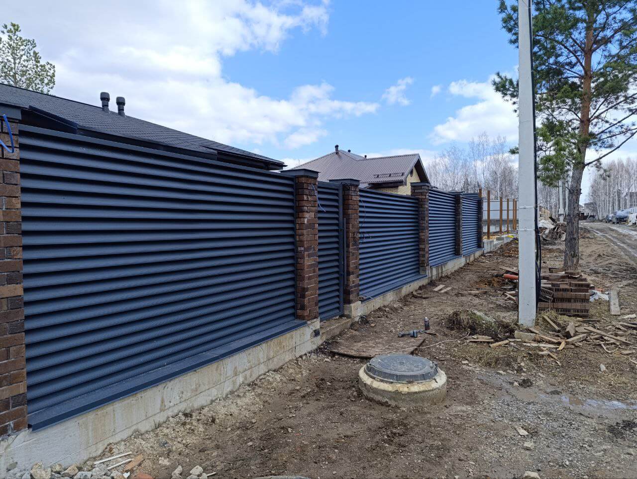 Забор из ламелей Еврожалюзи 34м RAL7024 Серый Графит МАТТЕ фото 1 в Казани