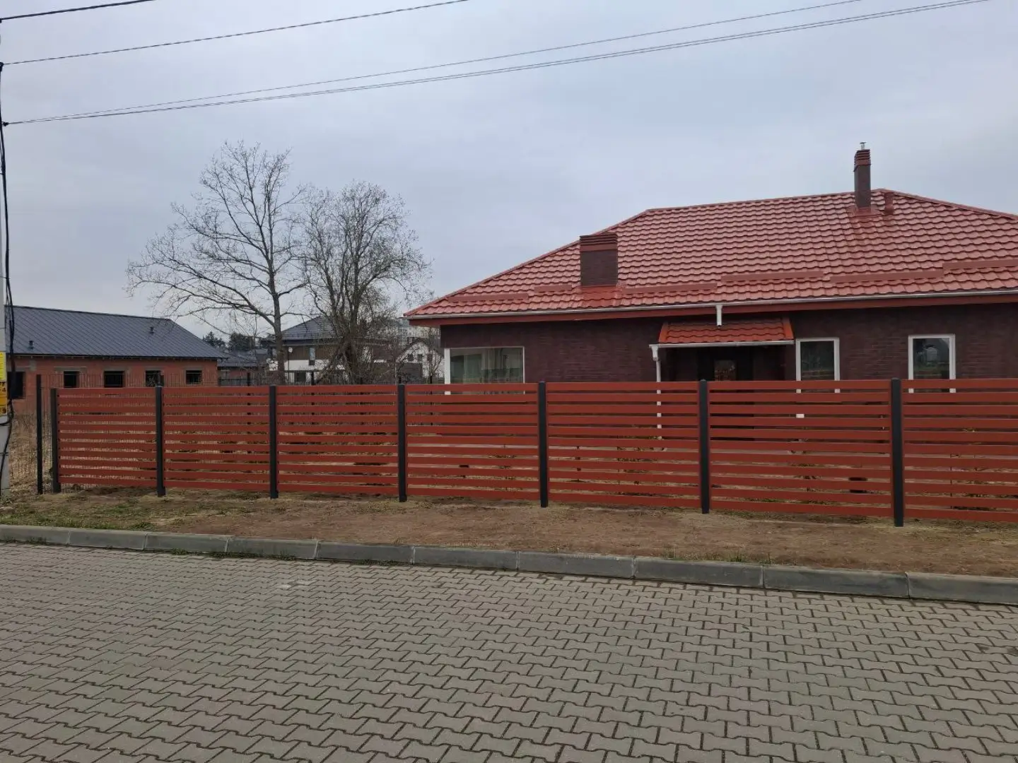 Забор-ранчо из металлопланкена 18м RAL8004 Терракотовый фото 3 в Казани