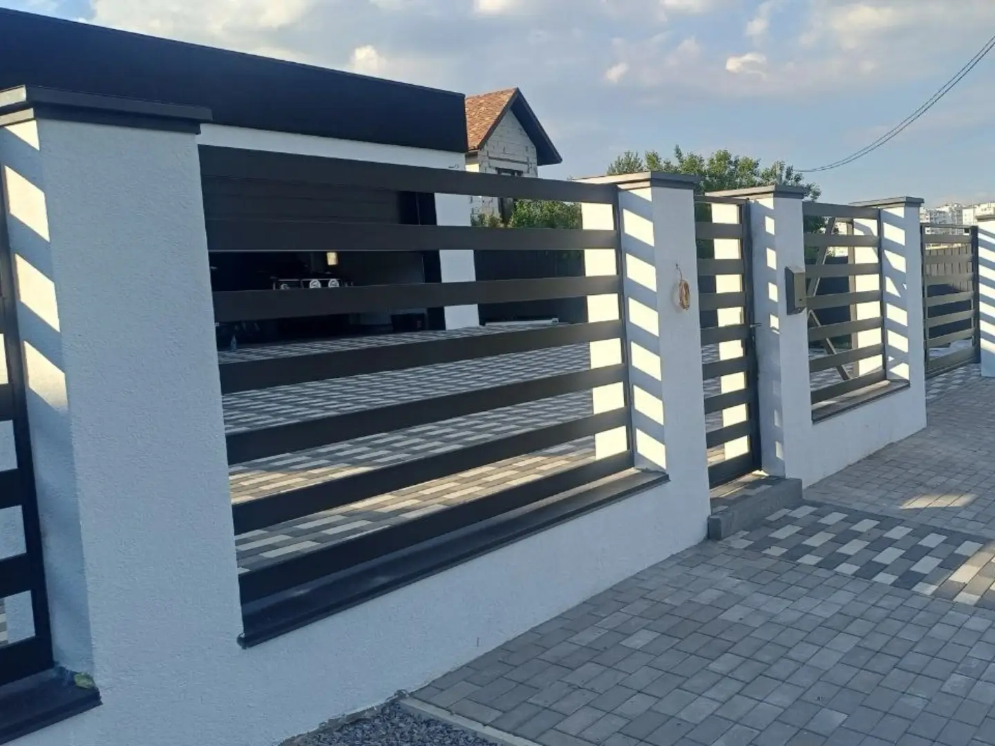 Забор-ранчо из металлопланкена 16м RAL9005 Черный МАТТЕ фото 4 в Казани
